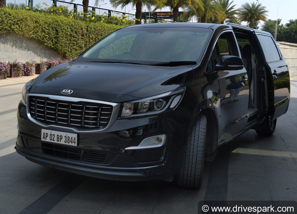 Kia Carnival India Spec Model Details And Features Revealed