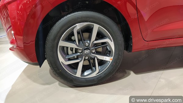 New Hyundai Grand i10 NIOS Turbo-Petrol India Launch At Rs 7.68 Lakh: Specs, Features, Bookings & Other Details