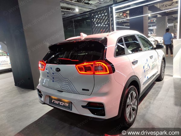 Kia Cars At Auto Expo 2020: Sonet Concept, Seltos X-Line, Carnival, Stonic, Xceed, Soul EV & More