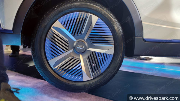 Auto Expo 2020: Mahindra eXUV300 Unveiled - Expected Launch Date, Specs, Key Features & More