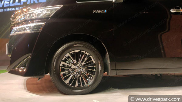 Toyota Vellfire Premium MPV Launched In India At Rs 79.50 Lakh: Bookings, Deliveries, Specs, Features & Other Details