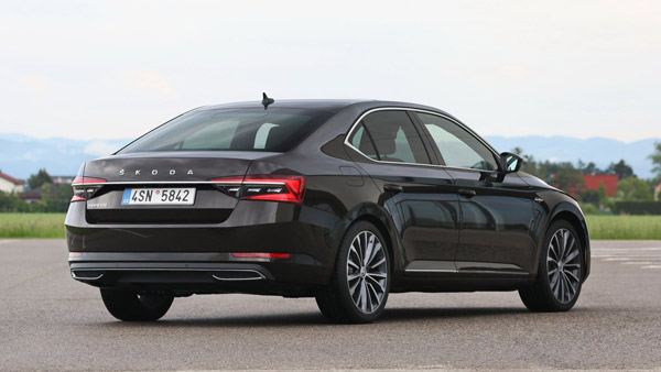 Skoda Superb Facelift India Launch Expected On April 28: Will Rival Toyota Camry