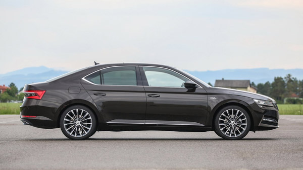 Skoda Superb Facelift India Launch Expected On April 28: Will Rival Toyota Camry
