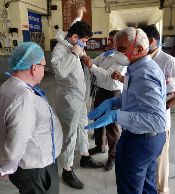 Bridgestone Tyres India Supply PPE Kits To Doctors & Packed Meals & Safety Aids To Migrants & Stranded Truckers