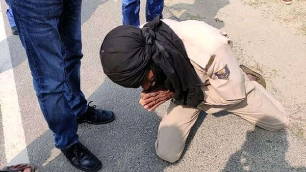 Home Guard Punished With Sit-Ups For Stopping District Agricultural Officers Car In Bihar