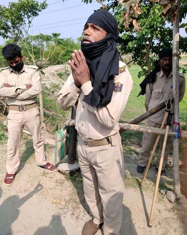 Home Guard Punished With Sit-Ups For Stopping District Agricultural Officers Car In Bihar