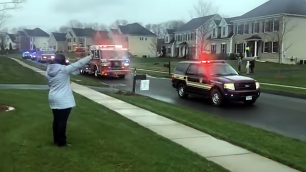Indian Doctor Receives Salutations From 100 Car Convoy For Treating Covid-19 Patients In The US