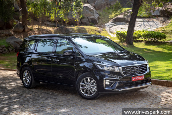 Kia Carnival Sales Cross 3,000 Units: Milestone Achieved In Three Months Of Launch