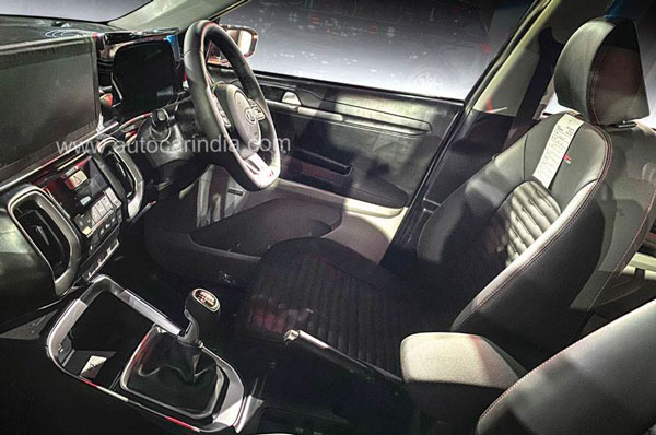 Spy Pics: Kia Sonet Interiors Spied With Flat Bottom Steering Wheel Ahead Of India Launch