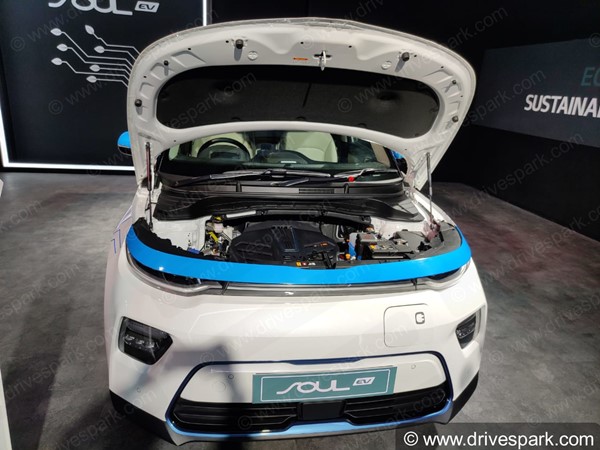 2020 World Urban Car Of The Year Award Winner Is The Kia Soul EV