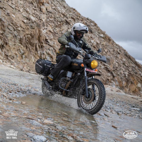 Jawa Forty Two Modified By Bombay Custom Works: An Anywhere, Any Time Motorcycle