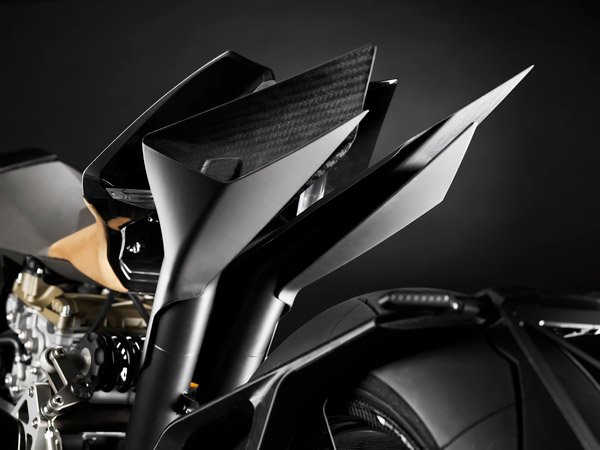 Vyrus Alyen Superbike Revealed: Powered By Ducati Engine