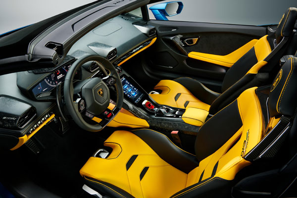 Lamborghini Huracan EVO Rear-Wheel Drive Spyder Launched Via Augmented Reality — An Industry First