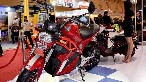 Top Bike News Of The Week: BMW F 900 R, F 900 XR, Versys 1000, BattRE Scooters Launched & More