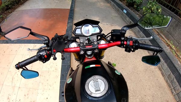 Benelli TNT 300 Modified To Look Like A Ducati Monster By Delhi Based Sans Moto Shop