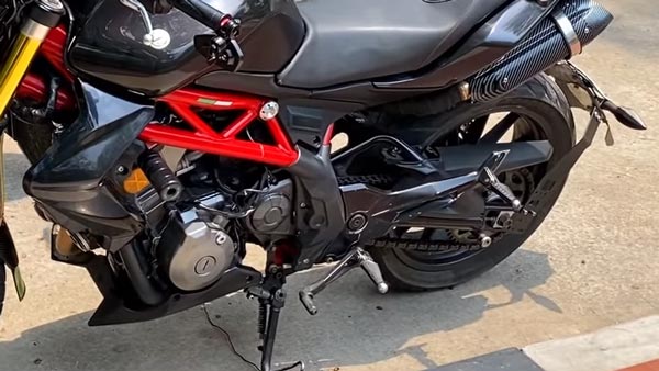 Benelli TNT 300 Modified To Look Like A Ducati Monster By Delhi Based Sans Moto Shop