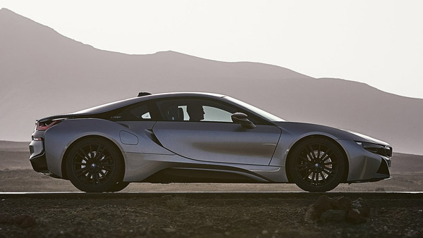 BMW i8 Hybrid Sports Car Discontinued: Last Unit Rolls Out From Leipzig Facility