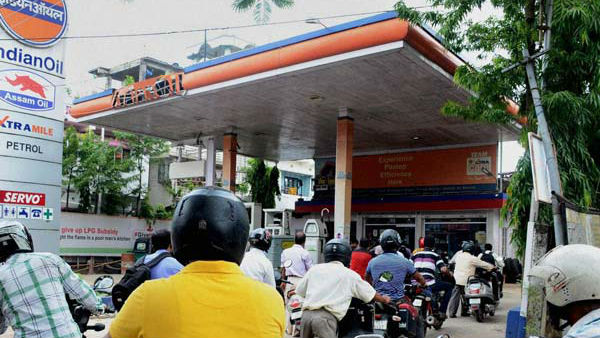Petrol & Diesel Sales To Be Revived With Start Of India Unlock 1.0: Demand Expected To Rise As Malls & Restaurants Resume Operations Across India