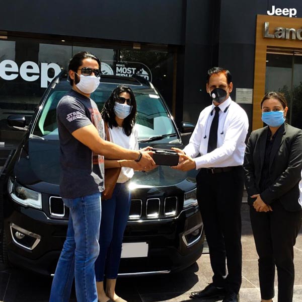Jeep Compass Deliveries Resume Post COVID-19 Lockdown Relaxations: Dealerships Ensure All Safety & Social Distancing Protocols Are Followed