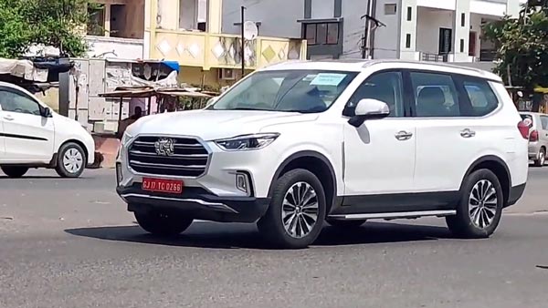 Spy Pics: MG Gloster Spotted Testing Ahead Of Launch In India