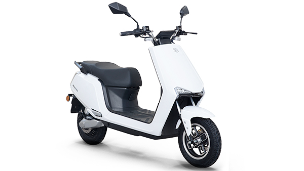 BGauss Commences Online Bookings For Its Electric Scooters In India