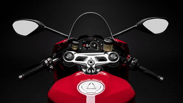 Ducati To launch The BS6 Panigale V2 By The End Of August: Details & Specifications