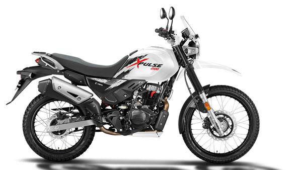 Hero Reveals New Seat Covers And Helmet For The XPulse 200 BS6