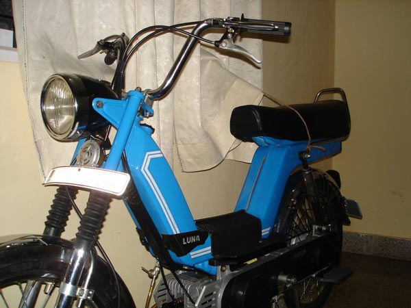 Kinetic Motors Announces Plans Of Launching Kinetic Luna All-Electric Moped: Details