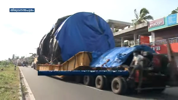 Maharashtra To Kerala On-Road Travel: 74-Wheeled Truck Takes One Year To Complete Journey Between Nashik & Vikram Sarabhai Space Station Averaging 5km Per Day