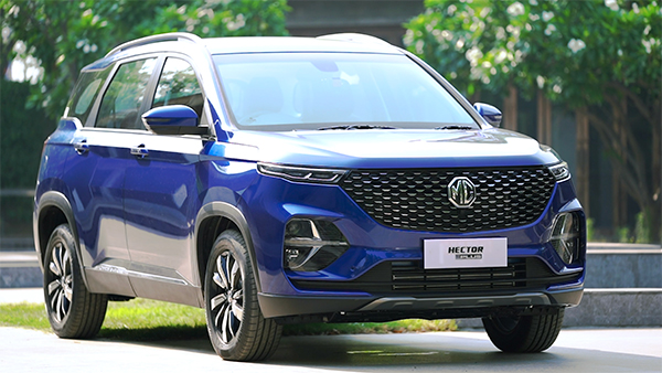 MG Hector Plus Review (First Drive): Driving Around Plus Size