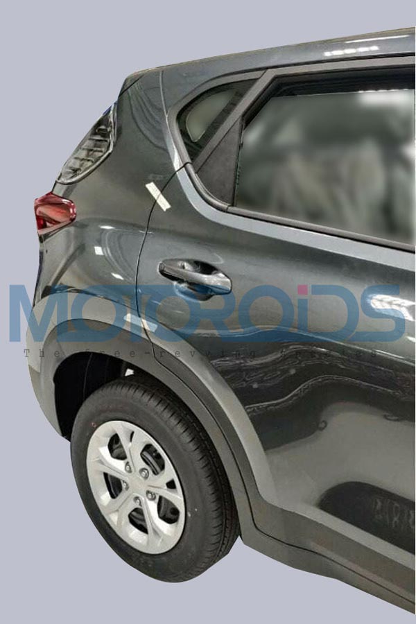 Spy Pics: Kia Sonet Production Ready Model Spotted Ahead Of Launch