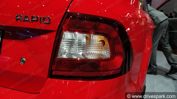 Skoda Rapid To Get Android Touchscreen From The Dealership Itself: Read More To Find Out