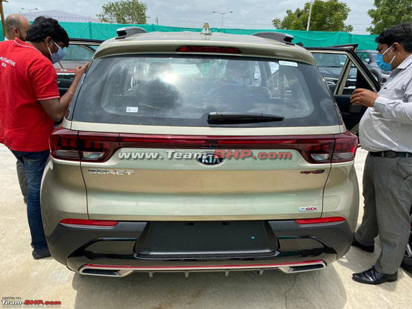 Kia Sonet Arrives At Dealerships Ahead Of India Launch: Specs, Features & Other Details