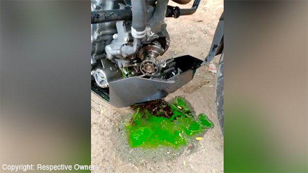 KTM Duke 390 Engine Case Breaks Open While Riding For No Apparent Reason: Here’s The Video Of Bike Spilling Coolant