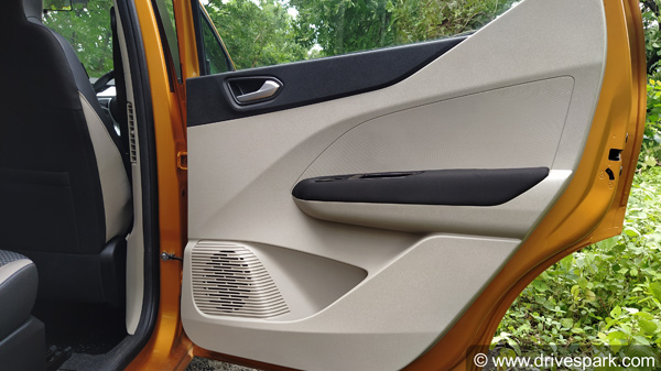 the Triber AMT gets a traditional gear lever that gives the driver the option of manual shifting.