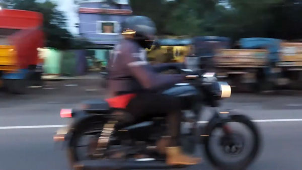 Spy Pics: Royal Enfield Meteor Spotted Testing With Other Upcoming Models Ahead Of Launch