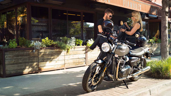 New (2020) Triumph Street Twin BS6 Launched In India At Rs 7.45 Lakh: Specs, Features & Other Details
