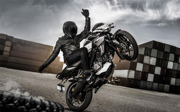 Bajaj Pulsar NS200 Expected To Receive New Colour Scheme: Details
