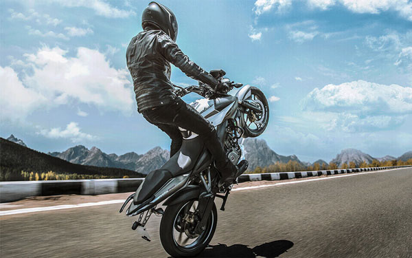 Bajaj Pulsar NS200 Expected To Receive New Colour Scheme: Details