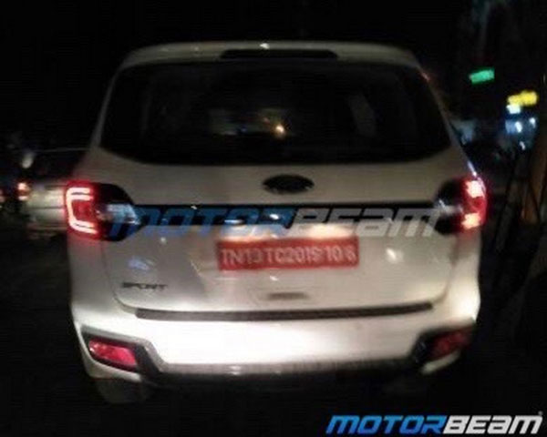 Ford Endeavour Sport Edition Spy Pics: New Variant Spotted Testing Ahead Of Launch