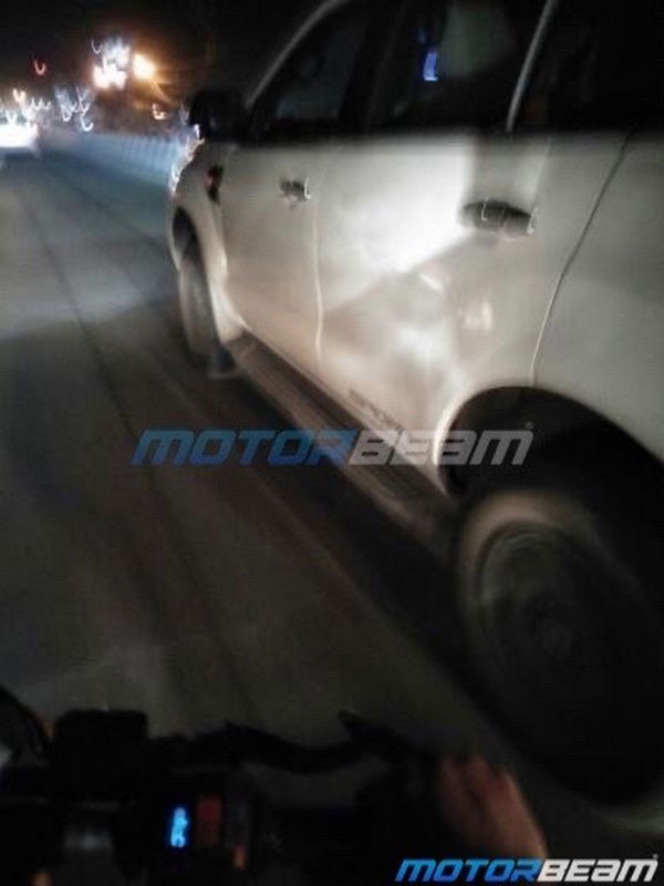 Ford Endeavour Sport Edition Spy Pics: New Variant Spotted Testing Ahead Of Launch