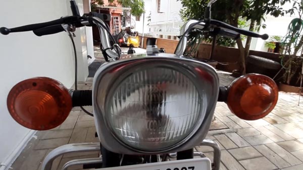 Escorts Rajdoot 175 Fully Restored To Stock Condition: Original Parts, Specs, History & Other Details