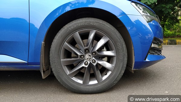 Skoda Superb Sportline Road Test Review: One Of The Best Looking Luxury Sedans In The Market