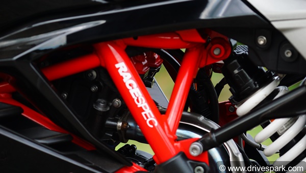 2020 TVS Apache RR310 Review (Road Test): Performance, Specs, Features, Updates & All Other Details