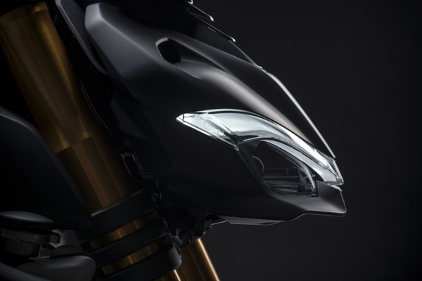 New Ducati Streetfighter V4 & V4S (2021) Unveiled: Could Arrive In India Next Year