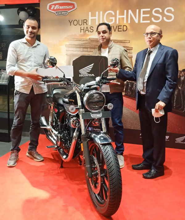 Honda BigWing TopLine Dealerships Introduced In Mumbai & Bangalore: H’ness CB 350 Receives Festive Offers Of Rs 43,000