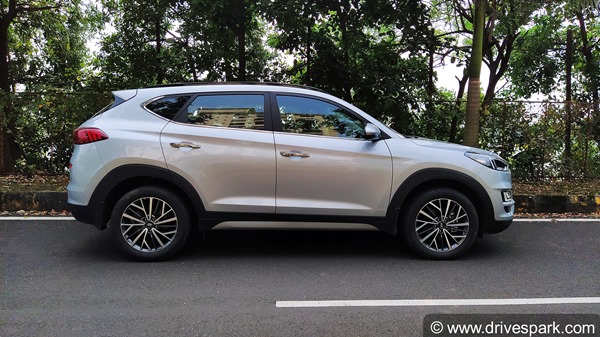 Hyundai Tucson Review (First-Drive): The Mid-Size SUV That Offers Best Of Both Worlds?