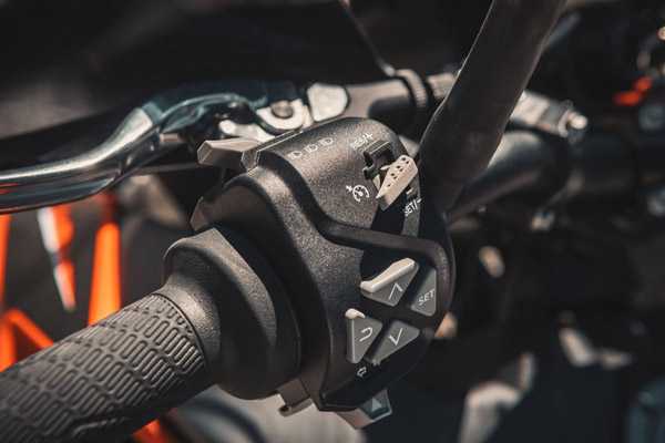 KTM 890 Adventure Unveiled: Specs, Features, Suspension, Performance & Other Details