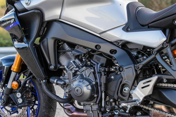 New Yamaha Tracer 9 & Tracer 9 GT (2021) Globally Unveiled: Specs, Features, Differences & Other Details