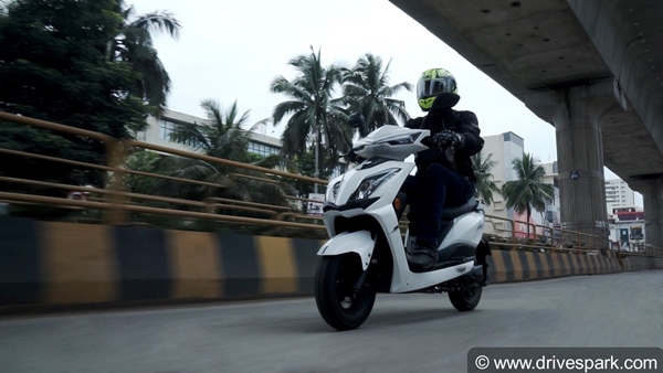 EeVe Xeniaa Electric Scooter Long-Term Review (Final Report): Performance, Handling, Range & All Other Details